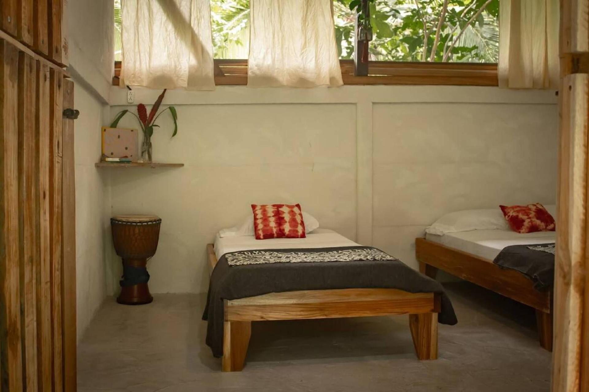 Puerto Viejo de Talamanca Smile Jungle Hostel מראה חיצוני תמונה